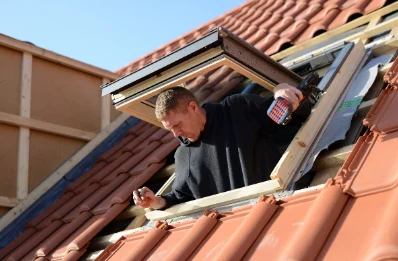 Pose de fenêtres de toit Velux aux Monts d'Aunay